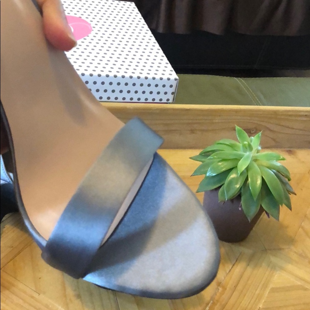 Delicious Shoes - Picture 10 of 11